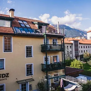 Riedz Innsbruck- Zentrales Apartmenthaus Mit Grüner Oase Innsbruck